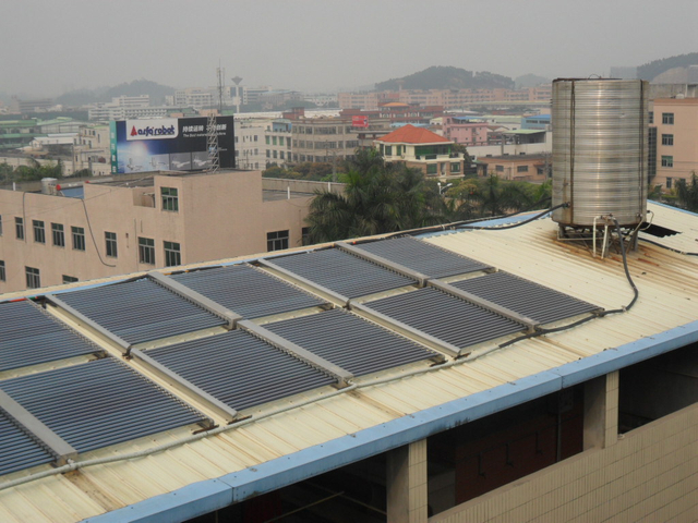 Système de chauffage solaire central de l'eau de 3000 litres 